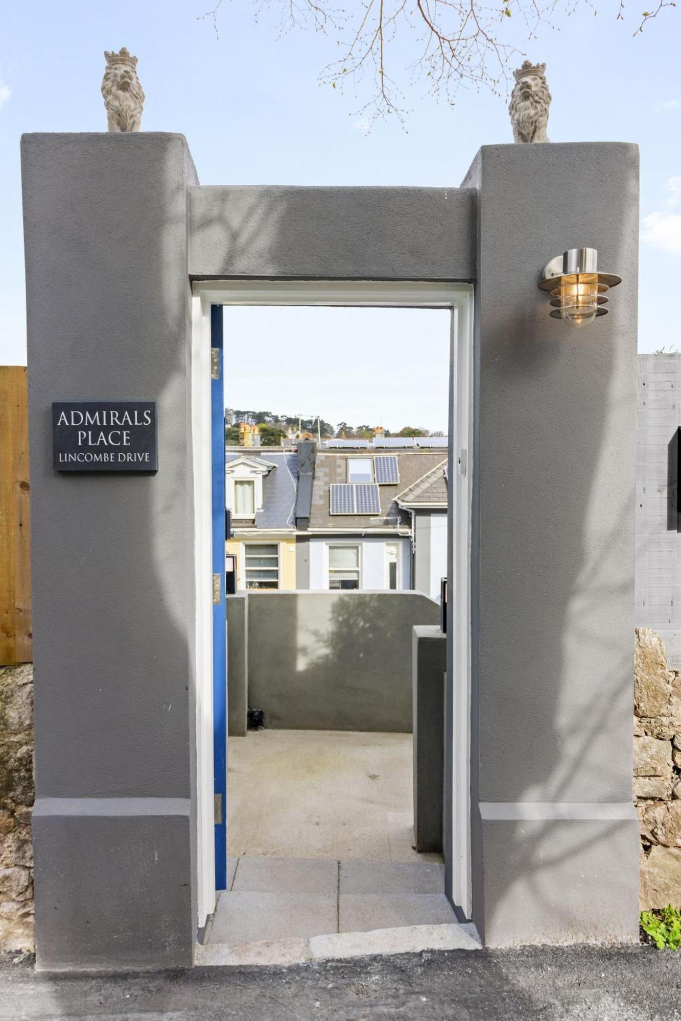 Holiday home Admirals Place *